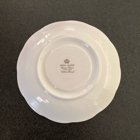 Replacement tea cup saucer “Silver Birch” pattern by Royal Albert. - Picture 2 of 4